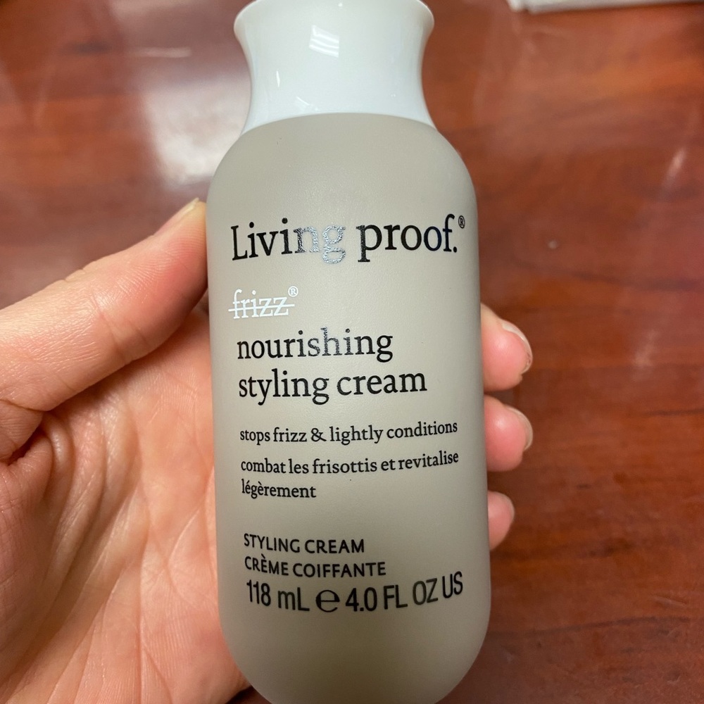 Living Proof No Frizz Nourishing Styling Cream 4 oz